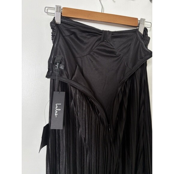 Lulus Whimsical Beauty Black Satin Plisse Strapless Maxi Dress Size Small Formal - Picture 6 of 10